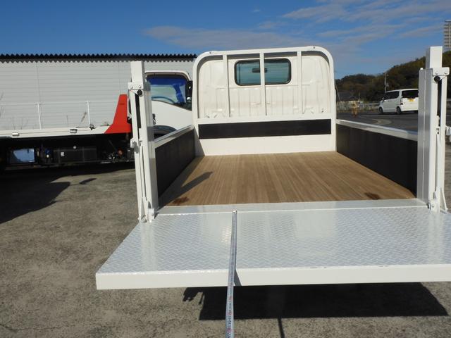 ダイナトラック 　極東垂直式パワーゲート　積載９００ｋｇ　総重量３．５ｔ未　新普通免許対応　ＡＴ　ディーゼル　ＥＴＣ　ナビ　Ｂカメラ　荷台内寸２８２／１６０／３６　荷台高７９　リフト内１５７／８５　リフト能力６００ｋｇ（32枚目）