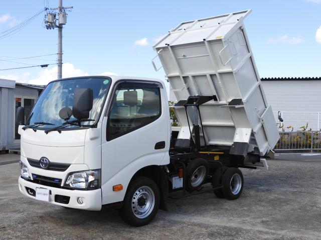 トヨエース 　深ダンプ　土砂禁ダンプ　清掃ダンプ　荷台鉄板張　積載１．２５ｔ　総重量３．５ｔ未　新普通免許対応　バックカメラモニター　左電動格納ミラー　荷室内寸　２４９　１５０　６０（7枚目）