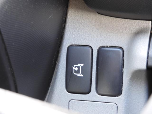 トヨエース 　深ダンプ　土砂禁ダンプ　清掃ダンプ　荷台鉄板張　積載１．２５ｔ　総重量３．５ｔ未　新普通免許対応　バックカメラモニター　左電動格納ミラー　荷室内寸　２４９　１５０　６０（18枚目）