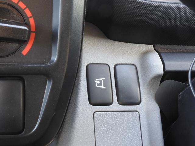 ダイナトラック Wキャブロングジャストロー ダブルキャブ 6人乗 オートマ 積載1.15t 総重量3.5t未 新普通免許対応 荷台鉄板張 ナビ バックカメラ TV ETC ディーゼル リアヒーター・クーラー 全席パワーウインドウ 左電格ミラー(13枚目)