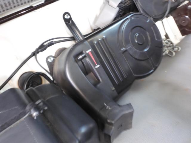 ダイナトラック Wキャブロングジャストロー ダブルキャブ 6人乗 オートマ 積載1.15t 総重量3.5t未 新普通免許対応 荷台鉄板張 ナビ バックカメラ TV ETC ディーゼル リアヒーター・クーラー 全席パワーウインドウ 左電格ミラー(21枚目)