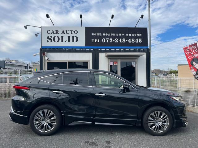 ハリアーハイブリッド Z レザーパッケージ JBLサウンドシステム・モデリスタ・12.3型フルセグナビ・パノラミックビューモニタ-・デジタルインナーミラー・シートベンチレーション・ステアリングヒーターBSM・パワーバックドア・黒革シート(8枚目)