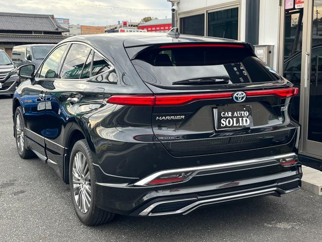 ハリアーハイブリッド Z レザーパッケージ JBLサウンドシステム・モデリスタ・12.3型フルセグナビ・パノラミックビューモニタ-・デジタルインナーミラー・シートベンチレーション・ステアリングヒーターBSM・パワーバックドア・黒革シート(11枚目)