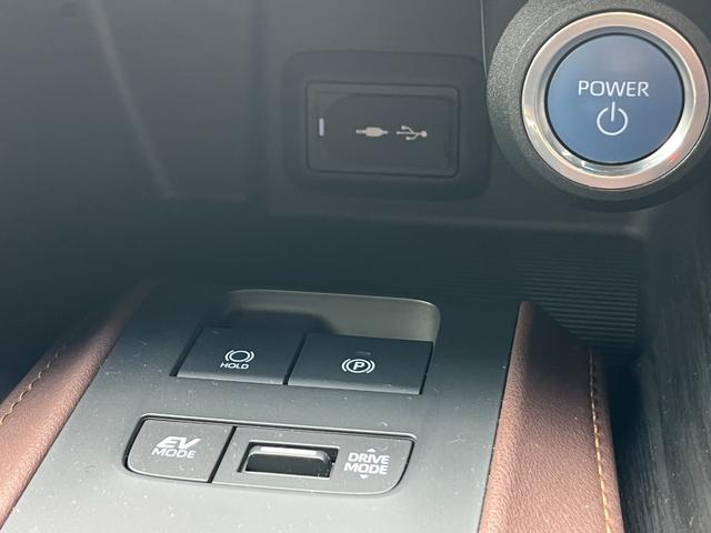 ハリアーハイブリッド Z レザーパッケージ JBLサウンドシステム・モデリスタ・12.3型フルセグナビ・パノラミックビューモニタ-・デジタルインナーミラー・シートベンチレーション・ステアリングヒーターBSM・パワーバックドア・黒革シート(27枚目)