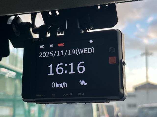 エブリイワゴン ＰＺターボスペシャル　Ｋ－ＢＲＥＡＫ１６インチＡＷ・Ｋ－ＢＲＥＡＫマフラー・車高調・両側パワースライドドア・前後ドライブレコーダー・デジタルインナーミラー・カロッツェリアナビ・バックカメラ・コーナーセンサー・ＥＴＣ（23枚目）