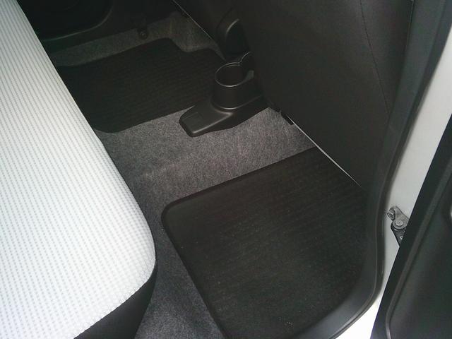 アルト Ｓ　オ―ディオレス／レーダ－ブレ－キサポ－ト装着車（41枚目）