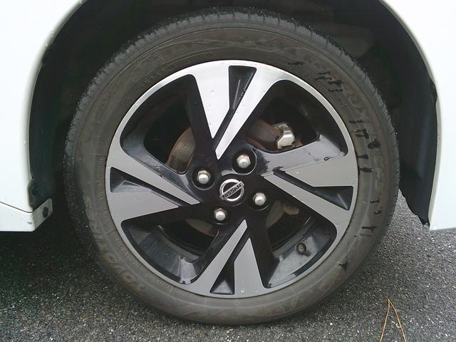 �����A���~�z�C�|���t���Ă܂��B