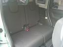 後部座席も目立った汚れやシ－ト破れございません。