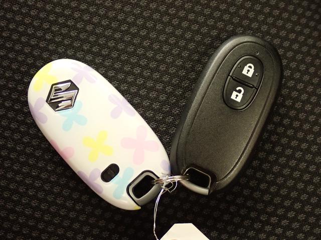 ハスラー X MR31S.MR41S 2WD レーダーブレーキサポート ナビ バックカメラ コーナーセンサー 車検整備付 誤発進抑制機能 HID オートライト フロアマット ドアバイザー フォグランプ スマートキー セキュリティーアラーム シートヒーター 6スピーカー(11枚目)