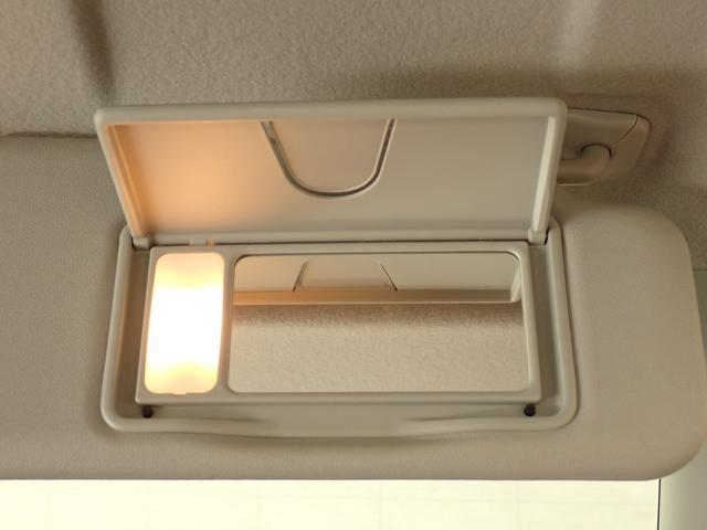 ハスラー X MR31S.MR41S 2WD レーダーブレーキサポート ナビ バックカメラ コーナーセンサー 車検整備付 誤発進抑制機能 HID オートライト フロアマット ドアバイザー フォグランプ スマートキー セキュリティーアラーム シートヒーター 6スピーカー(20枚目)