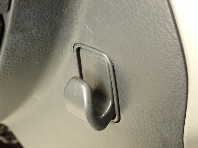 ハスラー X MR31S.MR41S 2WD レーダーブレーキサポート ナビ バックカメラ コーナーセンサー 車検整備付 誤発進抑制機能 HID オートライト フロアマット ドアバイザー フォグランプ スマートキー セキュリティーアラーム シートヒーター 6スピーカー(55枚目)