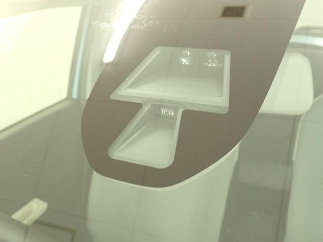 アルト S 2WD レーダーブレーキサポート装着車 車検整備付 AM/FMラジオ付CDプレーヤー 前方誤発進抑制機能 コーナーセンサー 車検整備付 フロアマット ドアバイザー シートヒーター キーレスエントリー アイドリングストップ 運転席・助手席エアバック(3枚目)