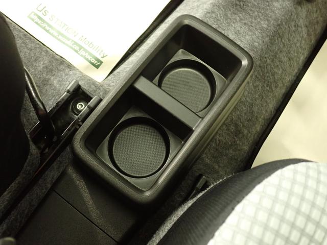 アルト S 2WD レーダーブレーキサポート装着車 車検整備付 AM/FMラジオ付CDプレーヤー 前方誤発進抑制機能 コーナーセンサー 車検整備付 フロアマット ドアバイザー シートヒーター キーレスエントリー アイドリングストップ 運転席・助手席エアバック(10枚目)