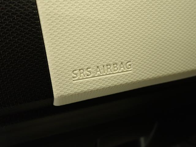 アルト S 2WD レーダーブレーキサポート装着車 車検整備付 AM/FMラジオ付CDプレーヤー 前方誤発進抑制機能 コーナーセンサー 車検整備付 フロアマット ドアバイザー シートヒーター キーレスエントリー アイドリングストップ 運転席・助手席エアバック(24枚目)