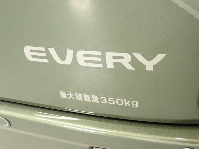 エブリイ ＰＣ　６型　２ＷＤ　インパネＣＶＴ　スズキプレミアム中古車　衝突被害軽減ブレーキ　リヤパーキングセンサー　車検整備付　ＬＥＤヘッドランプ　ハイビームアシスト　後席両側スライドドア　シートヒーター　アイドリングストップ　スペアタイヤ　マッドフラップ（34枚目）