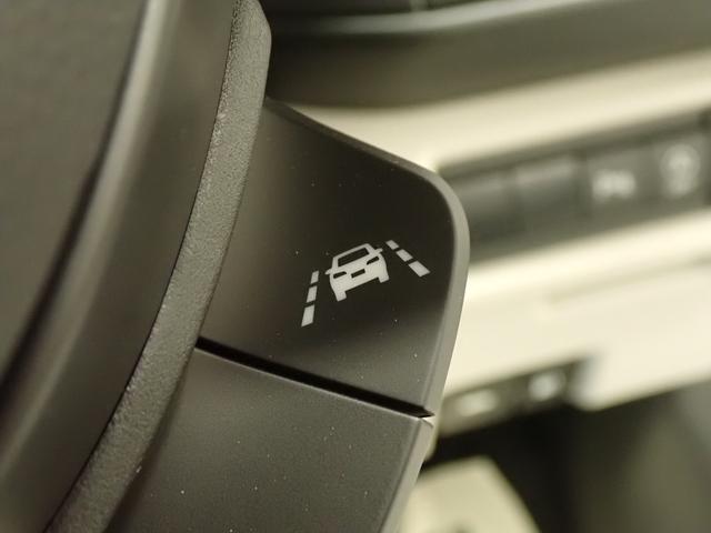 スイフト HYBRID MZ 全方位カメラ付ナビ スズキコネクト ナビ 全方位カメラ 衝突被害軽減ブレーキ ACC スズキコネクト パーキングセンサー 電動パーキングブレーキ パドルシフト 車線逸脱抑制機能 LEDヘッドランプ ハイビームアシスト スマートキー AW(10枚目)