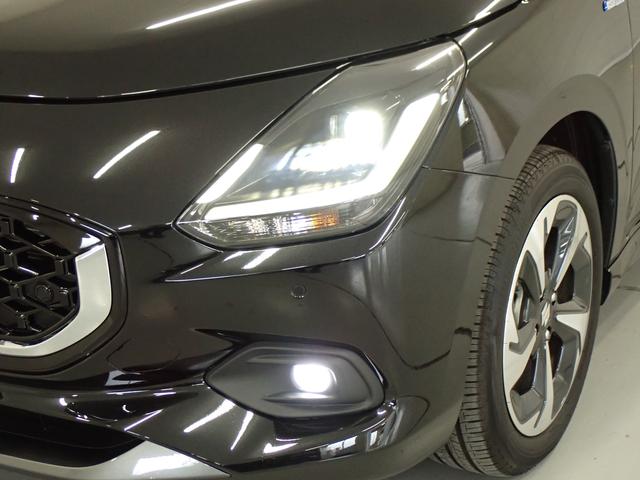 スイフト HYBRID MZ 全方位カメラ付ナビ スズキコネクト ナビ 全方位カメラ 衝突被害軽減ブレーキ ACC スズキコネクト パーキングセンサー 電動パーキングブレーキ パドルシフト 車線逸脱抑制機能 LEDヘッドランプ ハイビームアシスト スマートキー AW(27枚目)