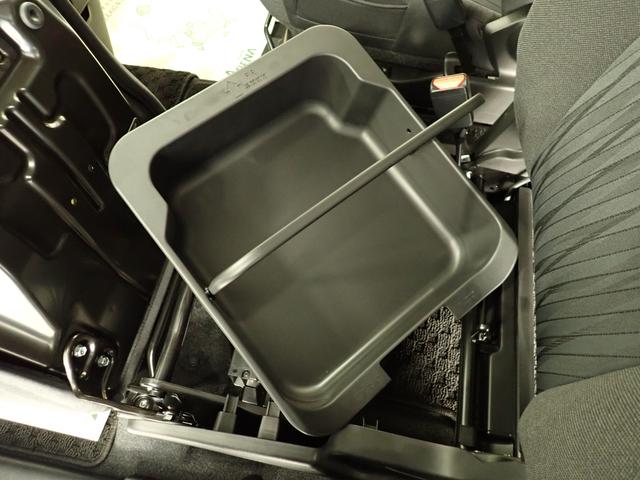 ソリオ HYBRID MZ 2型 全方位モニター付メモリーナビ ナビ 全方位カメラ ACC 後席両側電動スライドドア 衝突被害軽減ブレーキ サーキュレーター 車線逸脱抑制機能 シートヒーター LEDヘッドランプ ハイビームアシスト フロアマット 6エアバック AW(57枚目)