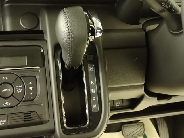 スペーシアカスタム カスタム　ＨＹＢＲＩＤ　ＸＳターボ　フルタイム４ＷＤ　ＣＶＴ　４ＷＤ　ＡＣＣ　電動パーキングブレーキ　衝突被害軽減Ｂ　ステアリングヒーター　サーキュレーター　オットマン　パーキングセンサー　ＬＥＤヘッドランプ　ハイビームアシスト　パドルシフト　シートヒーター（29枚目）