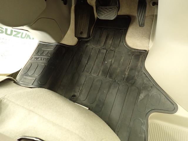 エブリイ JOIN 6型 4WD バックカメラ付ディスプレイオーディオ パートタイム4WD バックカメラ ディスプレイオーディオ 衝突被害軽減ブレーキ リヤパーキングセンサー LEDヘッドランプ ハイビームアシスト シートヒーター スマートキー リヤヒーター フロアマット(26枚目)