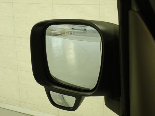 エブリイ ＰＡリミテッド　６型　５ＭＴ　デュアルカメラブレーキサポート　インパネ５ＭＴ　後席両側スライドドア　衝突被害軽減Ｂ　ＡＭ／ＦＭラジオ　リヤパーキングセンサー　ハイビームアシスト　キーレスエントリー　車線逸脱警報機能　スモークガラス　マッドフラップ　スペアタイヤ（29枚目）