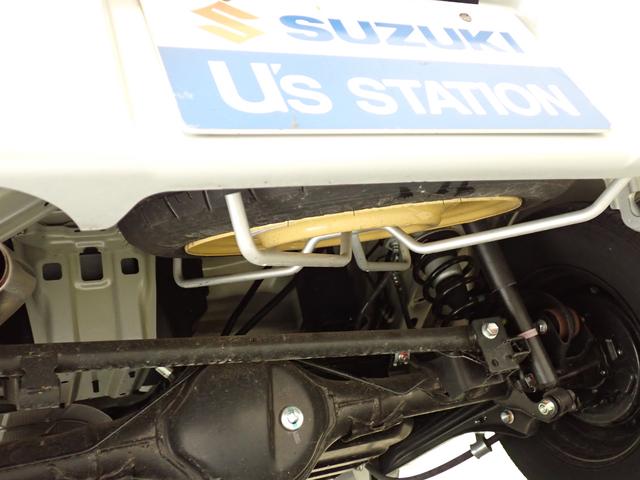 もしもに備えてスペアタイヤを準備しています。