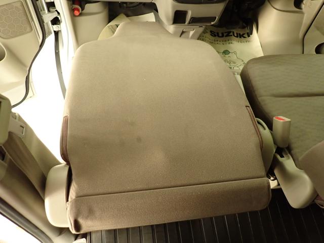 エブリイ PA 6型 2WD 4AT スズキセーフティサポート非装着車 AM/FMラジオ リヤパーキングセンサー 後席両側スライドドア フロアマット バイザー オートライト マニュアルエアコン アイドリングストップ マッドフラップ スペアタイヤ 運転席・助手席エアバック(27枚目)