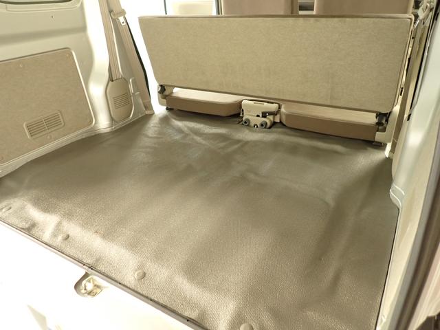 エブリイ PA 6型 2WD 4AT スズキセーフティサポート非装着車 AM/FMラジオ リヤパーキングセンサー 後席両側スライドドア フロアマット バイザー オートライト マニュアルエアコン アイドリングストップ マッドフラップ スペアタイヤ 運転席・助手席エアバック(33枚目)