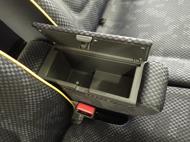 ハスラー FリミテッドII MR41S 2型 4WD DCBS フルタイム4WD ナビ バックカメラ ETC 衝突被害軽減ブレーキ 車検整備付 ツイーター HID オートライト シートヒーター フロアマット ドアバイザー ハスラーエンブレム スマートキー(28枚目)