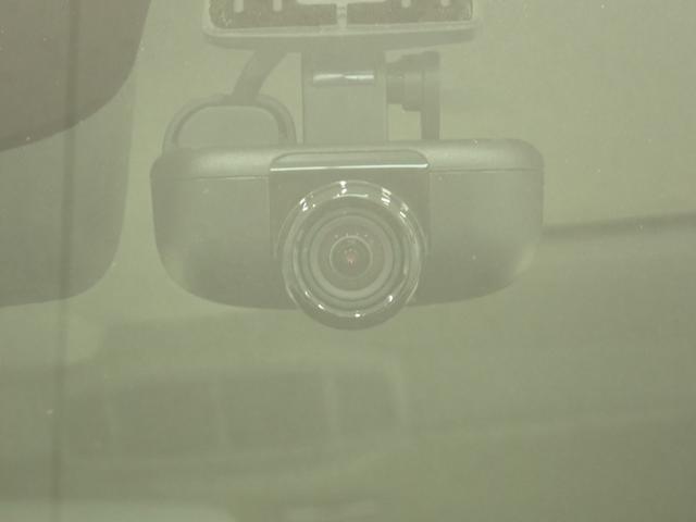 スペーシアカスタム カスタム　ＨＹＢＲＩＤ　ＸＳ　２型　２ＷＤ　車検整備付　ナビ　全方位カメラ　ドライブレコーダー　ＥＴＣ　衝突被害軽減ブレーキ　ＡＣＣ　車検整備付　ＬＥＤヘッドランプ　ハイビームアシスト　後席両側電動スライドドア　サーキュレーター　フロアマット　ドアバイザー（3枚目）