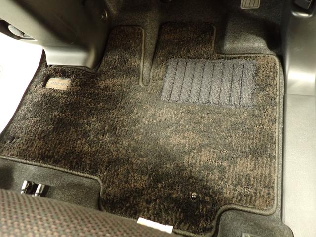 スペーシアカスタム カスタム　ＨＹＢＲＩＤ　ＸＳ　全方位モニター付ナビ　コネクト　ナビ　全方位カメラ　スズキコネクト　ＡＣＣ　後席両側電動スライドドア　ステアリングヒーター　電動パーキングブレーキ　衝突被害軽減ブレーキ　サーキュレーター　フロアマット　ＬＥＤヘッドランプ　ＡＷ（14枚目）