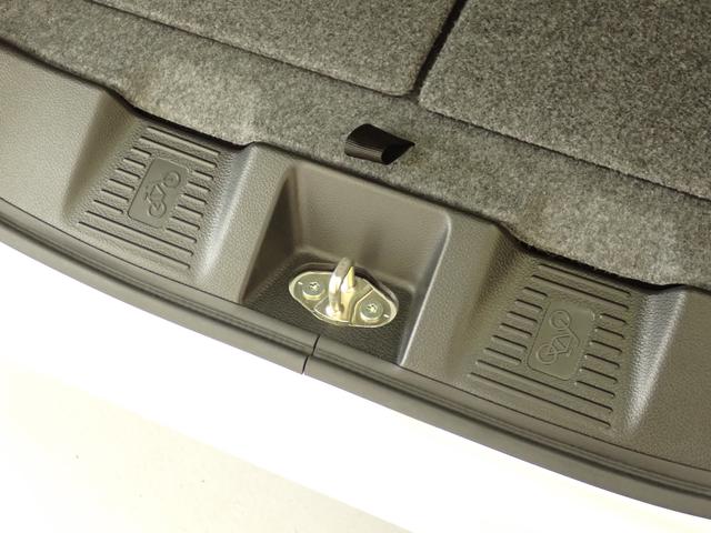 スペーシアカスタム カスタム　ＨＹＢＲＩＤ　ＸＳ　全方位モニター付ナビ　コネクト　ナビ　全方位カメラ　スズキコネクト　ＡＣＣ　後席両側電動スライドドア　ステアリングヒーター　電動パーキングブレーキ　衝突被害軽減ブレーキ　サーキュレーター　フロアマット　ＬＥＤヘッドランプ　ＡＷ（20枚目）