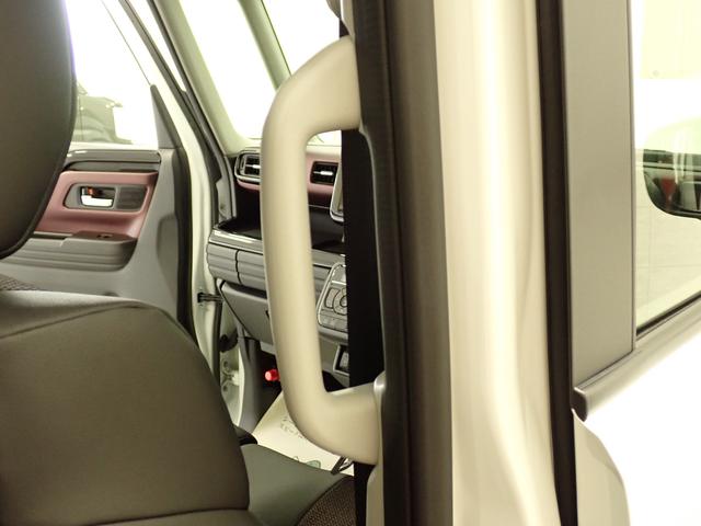 スペーシアカスタム カスタム　ＨＹＢＲＩＤ　ＸＳ　全方位モニター付ナビ　コネクト　ナビ　全方位カメラ　スズキコネクト　ＡＣＣ　後席両側電動スライドドア　ステアリングヒーター　電動パーキングブレーキ　衝突被害軽減ブレーキ　サーキュレーター　フロアマット　ＬＥＤヘッドランプ　ＡＷ（45枚目）