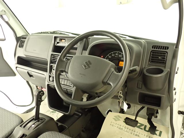 キャリイトラック KCエアコンパワステ 6型 4AT セーフティサポート装着車 2WD AM/FMラジオ 衝突被害軽減ブレーキ 車検整備付 車線逸脱警報機能 アイドリングストップ ハイビームアシスト マッドフラップ 誤発進抑制機能 マニュアルエアコン 運転席・助手席エアバック(8枚目)