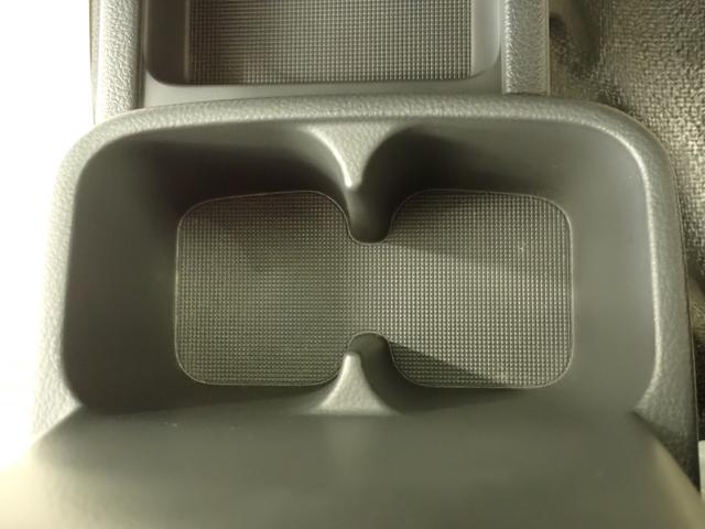 キャリイトラック KCエアコンパワステ 6型 4AT セーフティサポート装着車 2WD AM/FMラジオ 衝突被害軽減ブレーキ 車検整備付 車線逸脱警報機能 アイドリングストップ ハイビームアシスト マッドフラップ 誤発進抑制機能 マニュアルエアコン 運転席・助手席エアバック(16枚目)