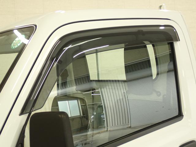 キャリイトラック ＫＣ　エアコン・パワステ　２ＷＤ　３ＡＴ　運転席エアバック　２ＷＤ　フロア３ＡＴ　ナビ　ＥＴＣ　ドアバイザー　マニュアルエアコン　運転席エアバック　マッドフラップ　アングルポストプロテクター　シガーライター　灰皿（5枚目）