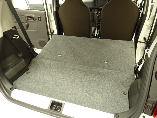 アルト L 2型 2WD CVT デュアルカメラブレーキサポート 衝突被害軽減B リヤパーキングセンサー ハイビームアシスト フロアマット シートヒーター キーレスエントリー 車線逸脱警報機能 アイドリングストップ サイド・カーテンエアバック マニュアルエアコン(4枚目)