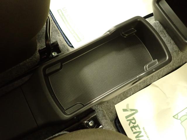 アルト L 2型 2WD CVT デュアルカメラブレーキサポート 衝突被害軽減B リヤパーキングセンサー ハイビームアシスト フロアマット シートヒーター キーレスエントリー 車線逸脱警報機能 アイドリングストップ サイド・カーテンエアバック マニュアルエアコン(11枚目)