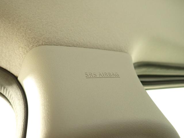 アルト L 2型 2WD CVT デュアルカメラブレーキサポート 衝突被害軽減B リヤパーキングセンサー ハイビームアシスト フロアマット シートヒーター キーレスエントリー 車線逸脱警報機能 アイドリングストップ サイド・カーテンエアバック マニュアルエアコン(13枚目)