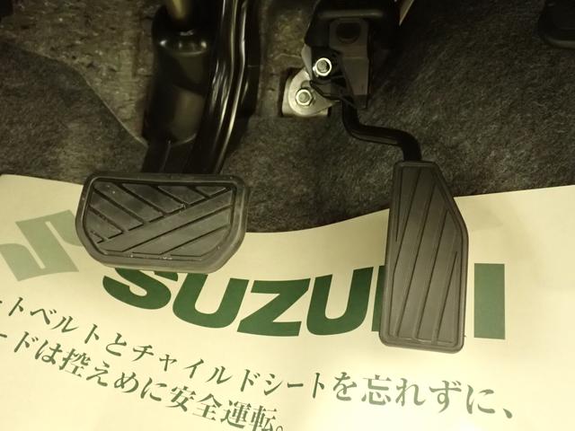 アルト L 2型 2WD CVT デュアルカメラブレーキサポート 衝突被害軽減B リヤパーキングセンサー ハイビームアシスト フロアマット シートヒーター キーレスエントリー 車線逸脱警報機能 アイドリングストップ サイド・カーテンエアバック マニュアルエアコン(56枚目)