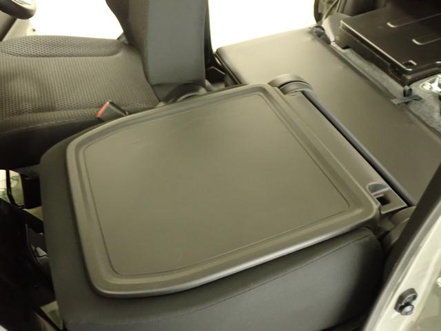 スペーシアベース ＸＦ　２型　２ＷＤ　ＣＶＴ　全方位モニター用カメラパッケージ　衝突被害軽減ブレーキ　全方位カメラ　ＡＣＣ　リヤパーキングセンサー　ＬＥＤヘッドランプ　ハイビームアシスト　後席右側電動スライドドア　シートヒーター　アイドリングストップ　スマートキー　盗難警報装置（11枚目）