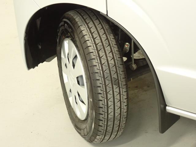 エブリイ ＰＣ　６型　２ＷＤ　ＣＶＴ　デュアルカメラブレーキサポート　衝突被害軽減ブレーキ　リヤパーキングセンサー　車検整備付　ＬＥＤヘッドランプ　ハイビームアシスト　後席両側スライドドア　フロアマット　シートヒーター　車線逸脱警報機能　マッドフラップ　スペアタイヤ（32枚目）