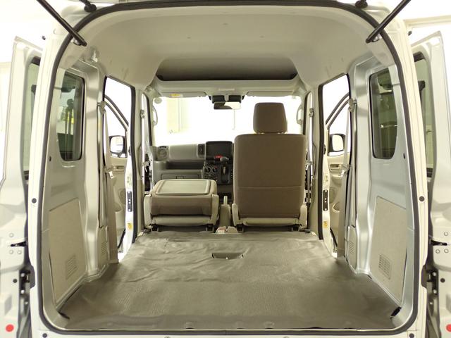 エブリイ ＰＣ　６型　２ＷＤ　ＣＶＴ　デュアルカメラブレーキサポート　衝突被害軽減ブレーキ　リヤパーキングセンサー　車検整備付　ＬＥＤヘッドランプ　ハイビームアシスト　後席両側スライドドア　フロアマット　シートヒーター　車線逸脱警報機能　マッドフラップ　スペアタイヤ（39枚目）