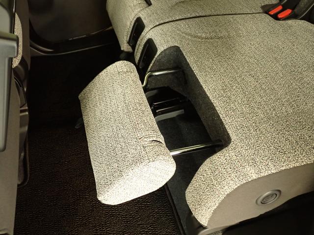 スペーシア HYBRID X セーフティプラスパッケージ装着車 2WD ACC 電動パーキングブレーキ 後席両側電動スライドドア 衝突被害軽減ブレーキ パーキングセンター LEDヘッドランプ ハイビームアシスト フロアマット サーキュレーター オットマン スマートキー(5枚目)