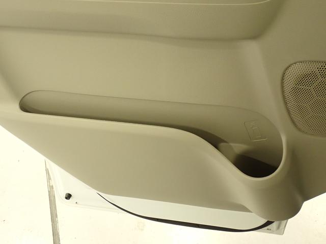 エブリイ PAリミテッド 6型 4WD 5MT LEDヘッドランプ インパネ5MT パートタイム4WD AM/FMラジオ 衝突被害軽減ブレーキ LEDヘッドランプ ハイビームアシスト フロアマット リヤパーキングセンサー キーレスエントリー 後席両側スライドドア(56枚目)