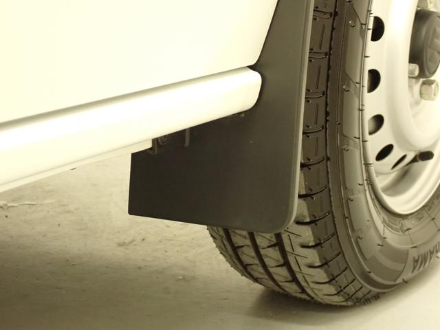 エブリイ PAリミテッド 6型 4WD 5MT LEDヘッドランプ インパネ5MT パートタイム4WD AM/FMラジオ 衝突被害軽減ブレーキ LEDヘッドランプ ハイビームアシスト フロアマット リヤパーキングセンサー キーレスエントリー 後席両側スライドドア(58枚目)