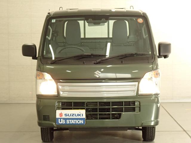 キャリイトラック KCエアコン・パワステ農繁 7型 4WD 高低二段切替式 5MT パートタイム4WD AM/FMラジオ 衝突被害軽減B マット 誤発進抑制機能 アイドリングストップ ハイビームアシスト 車線逸脱警報機能 キーレスエントリー マッドフラップ スペアタイヤ(2枚目)