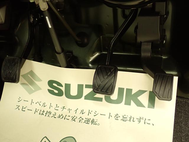 キャリイトラック KCエアコン・パワステ農繁 7型 4WD 高低二段切替式 5MT パートタイム4WD AM/FMラジオ 衝突被害軽減B マット 誤発進抑制機能 アイドリングストップ ハイビームアシスト 車線逸脱警報機能 キーレスエントリー マッドフラップ スペアタイヤ(54枚目)