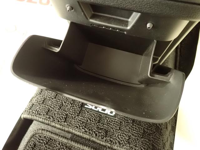 ソリオ ＨＹＢＲＩＤ　ＭＺ　２ＷＤ　デュアルカメラブレーキサポート　ナビ　ＥＴＣ　衝突被害軽減ブレーキ　後席両側電動スライドドア　リヤパーキングセンサー　ＬＥＤヘッドランプ　ハイビームアシスト　サーキュレーター　フロアマット　ドアバイザー　シートヒーター　スマートキー（38枚目）