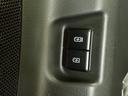 後席の方用のUSB電源ソケットを装備しています。